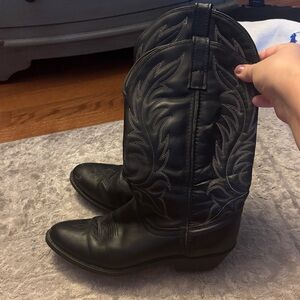 Laredo Black Western Embroidered Heeled Cowboy Boots